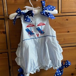 The Bailey Boys Blue Beach Chair Bubble